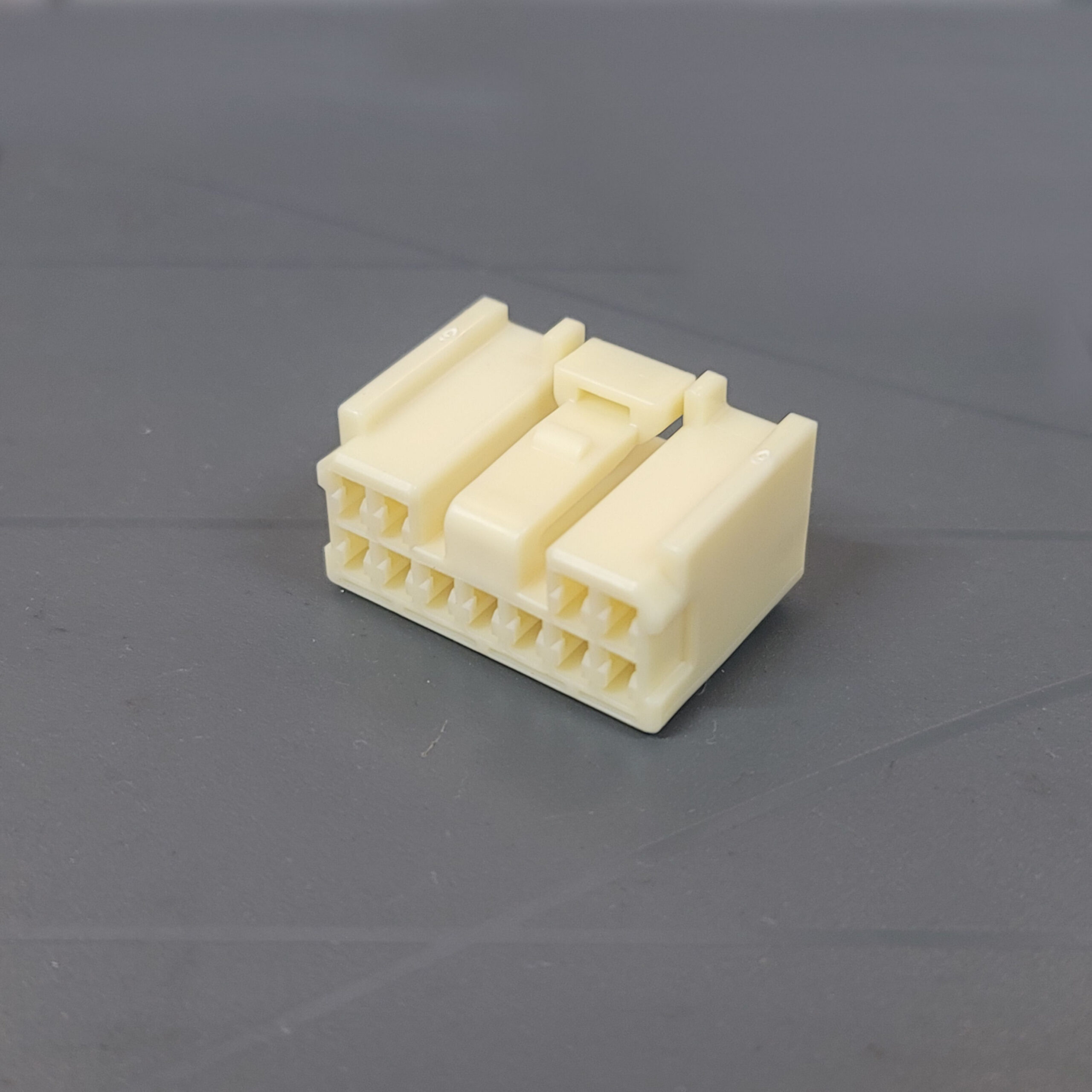CON 36 connector