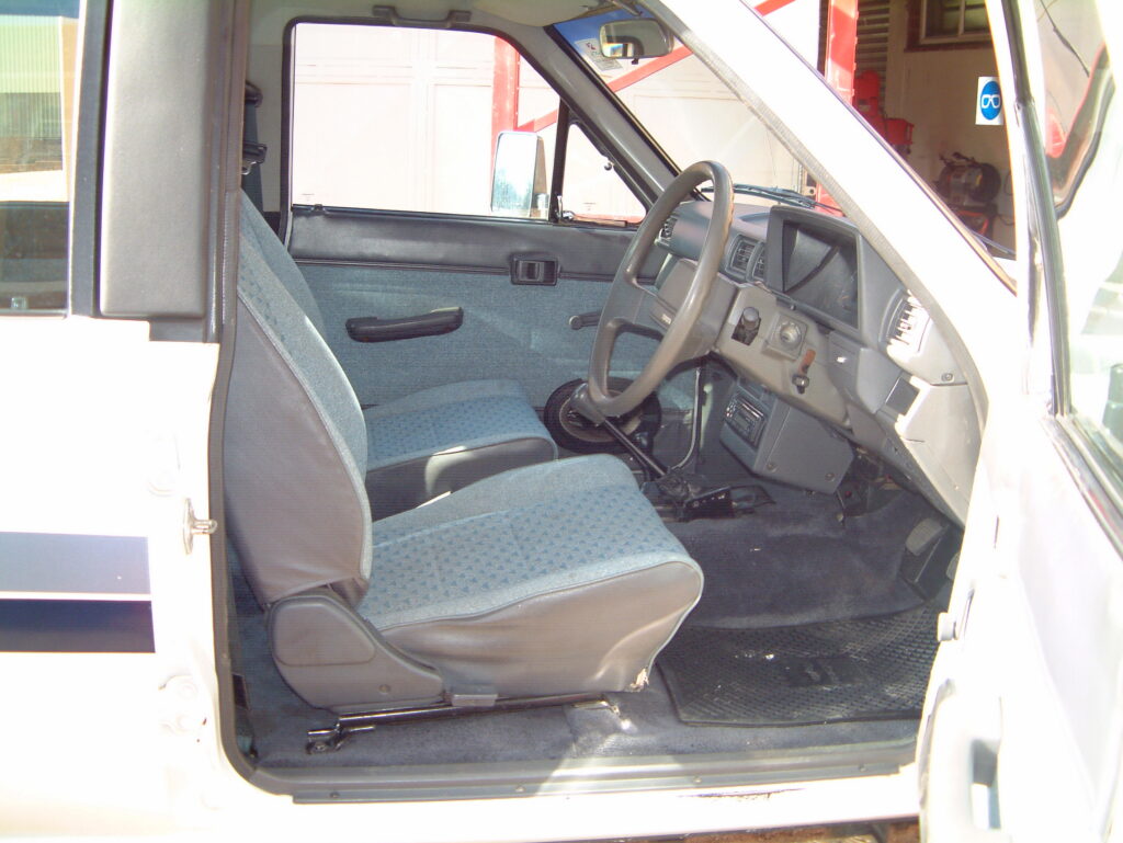 1994 Hilux with 7M-GTE project photo 5