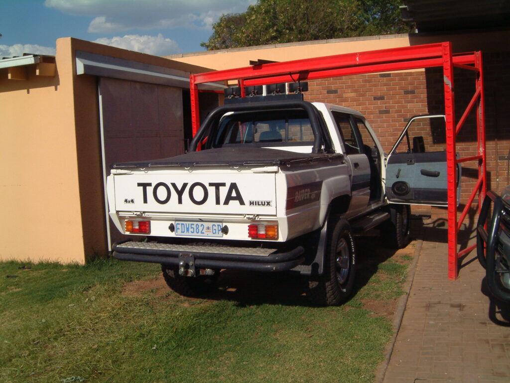 1994 Hilux with 7M-GTE project photo 6